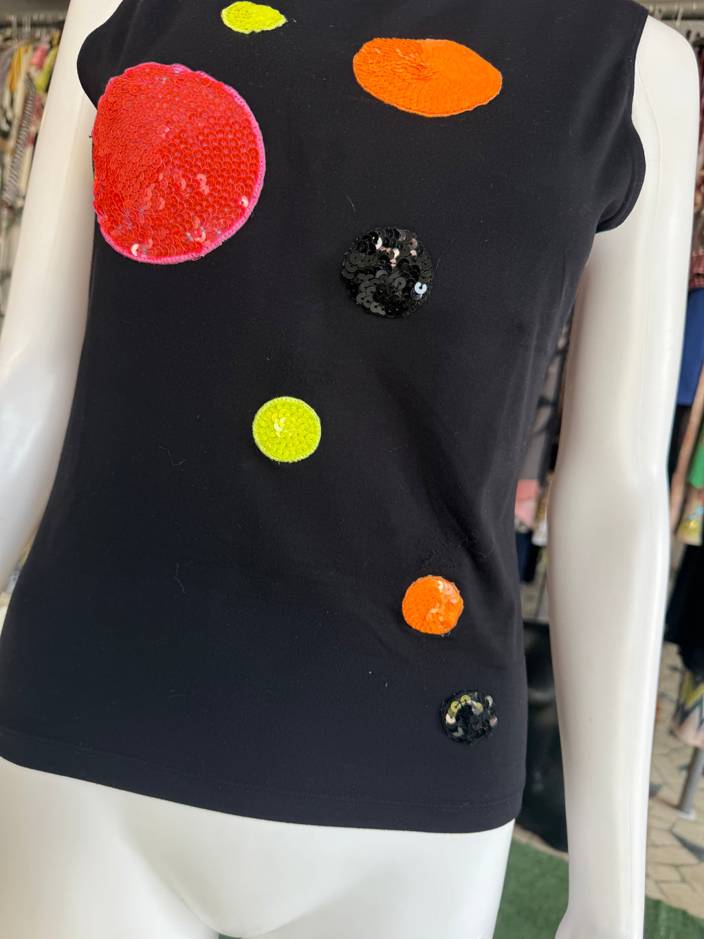 Top Moschino pianeti 90s