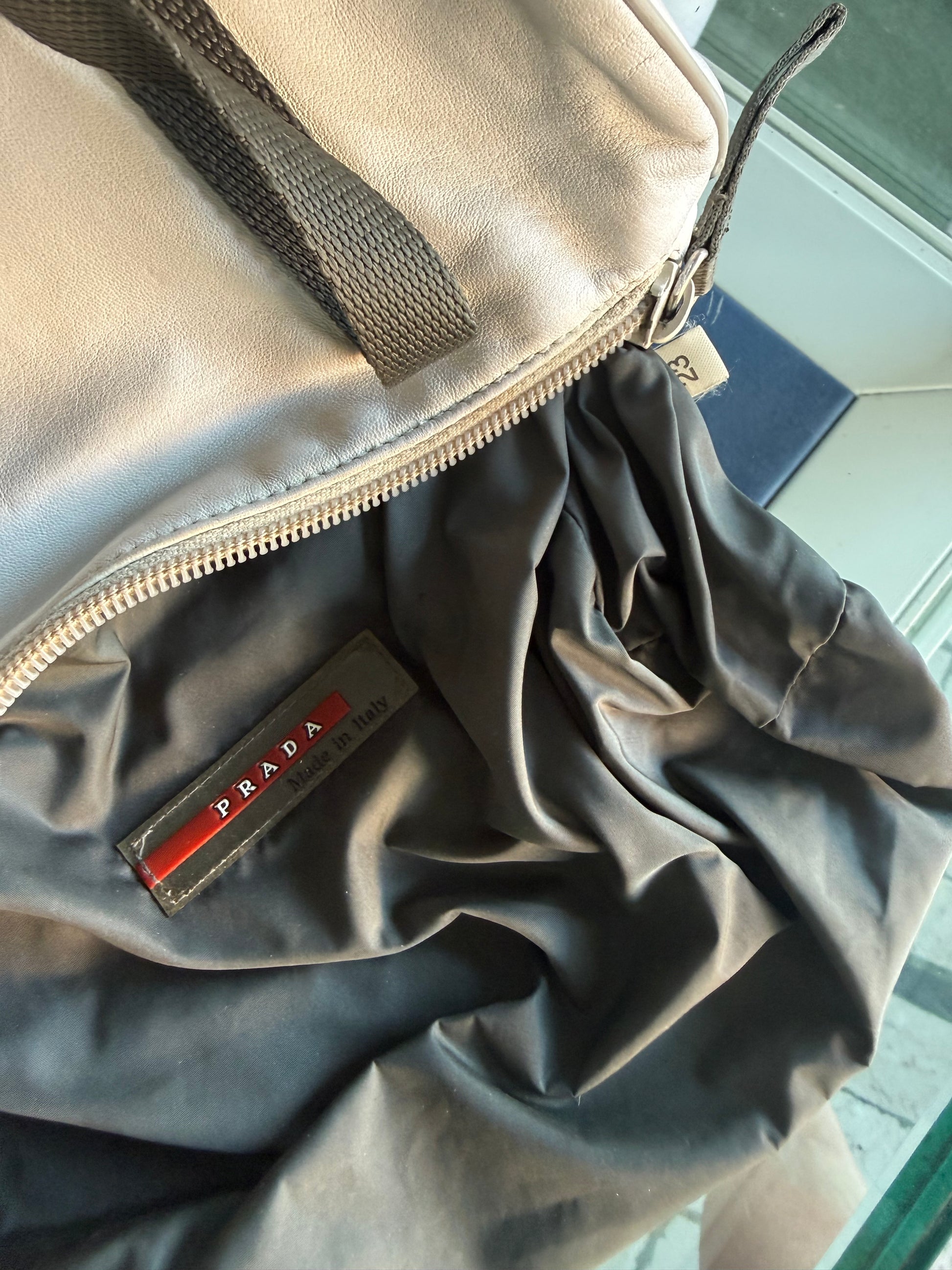 Borsa Prada bauletto papillon 00s