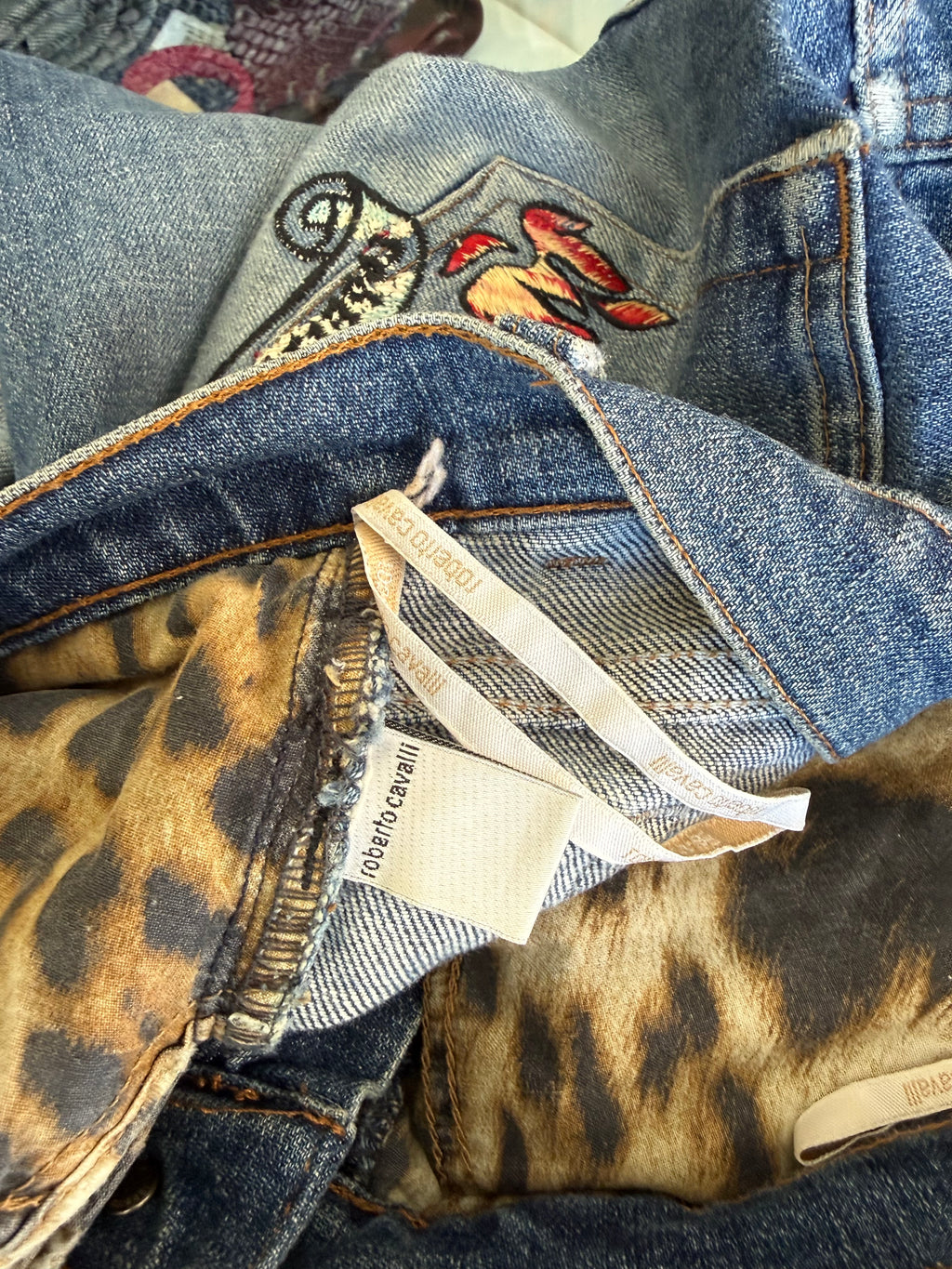Jeans Roberto Cavalli SS2003 tattoo ricami