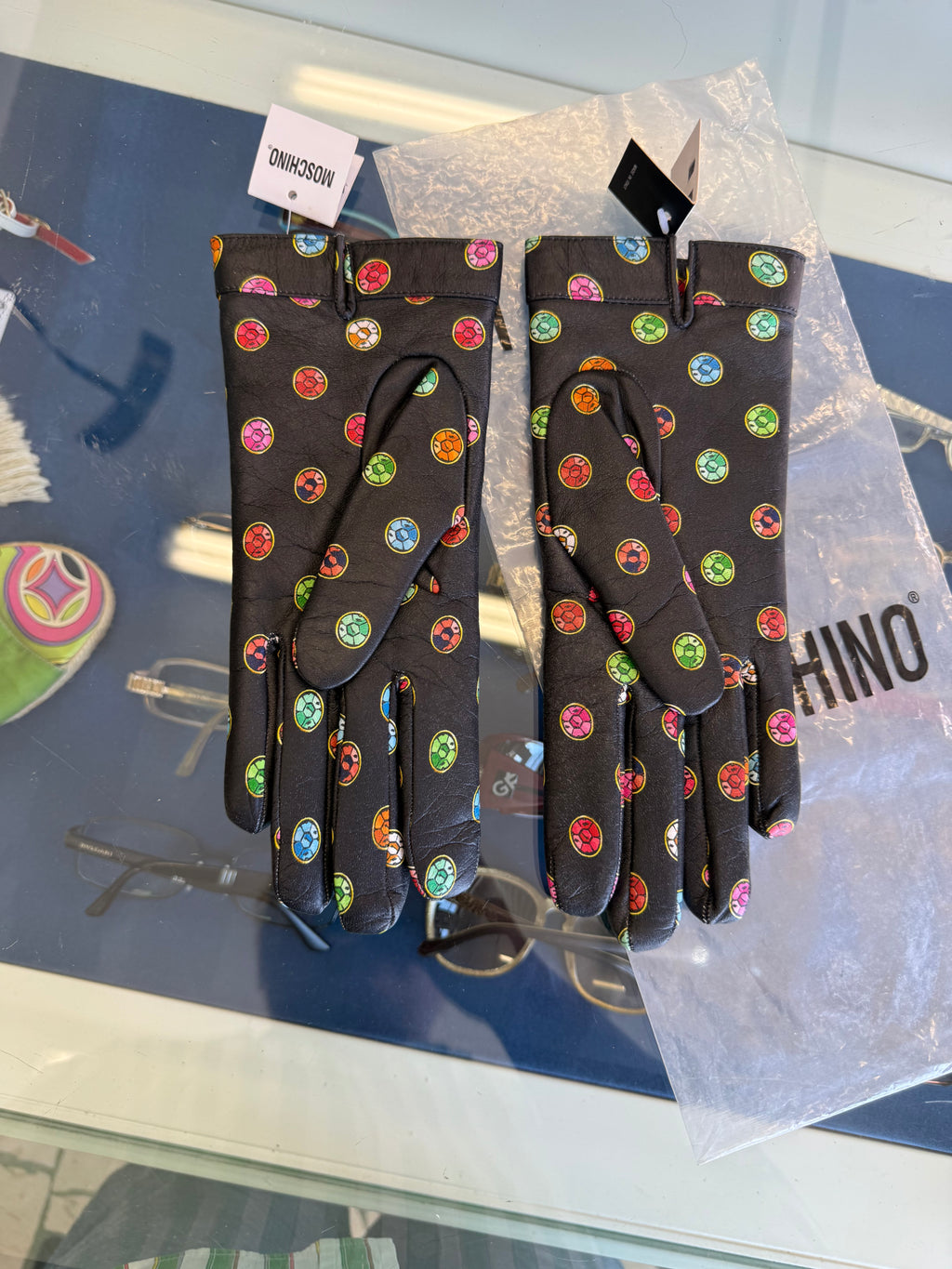Guanti Moschino in pelle stampa gemme nuovi 00s