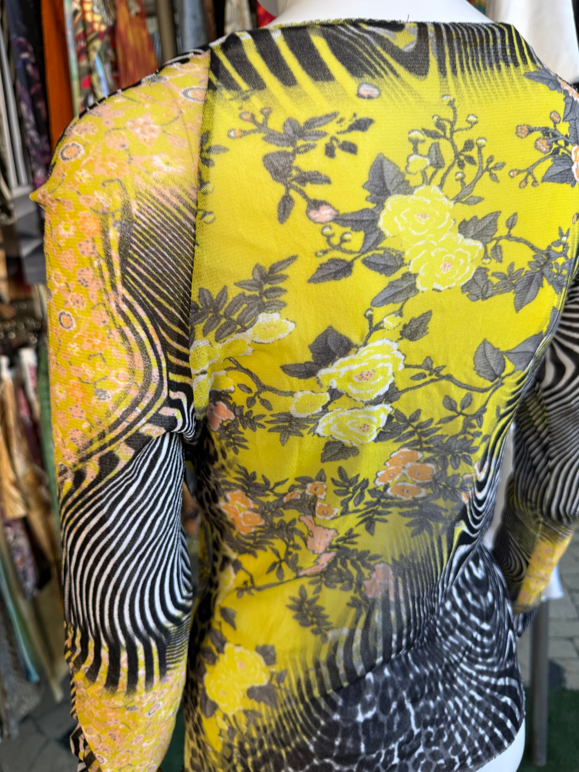 Top Roberto Cavalli Class patchwork fiori, leopardo e zebra