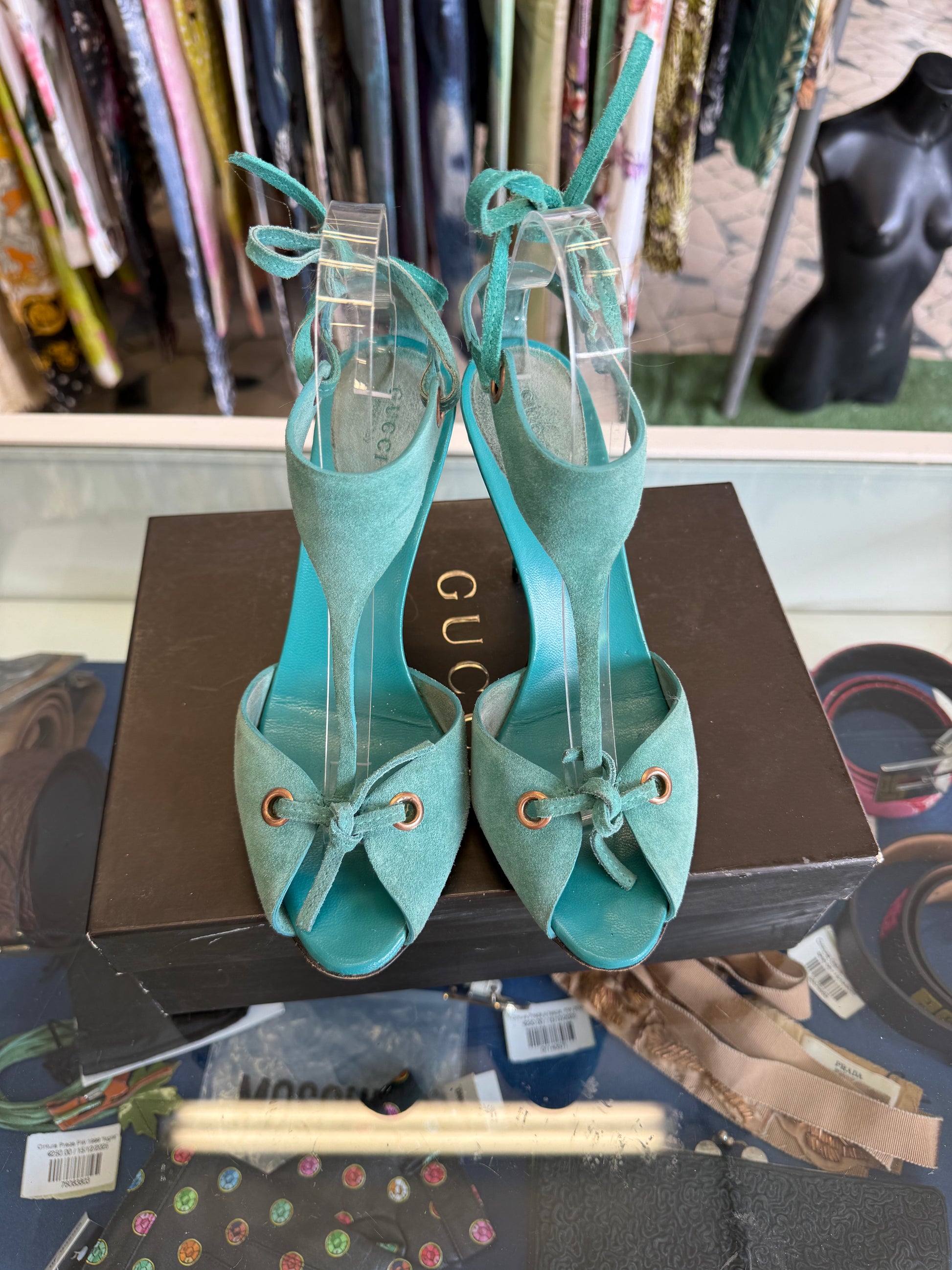 Sandali Gucci verde acqua 2000s