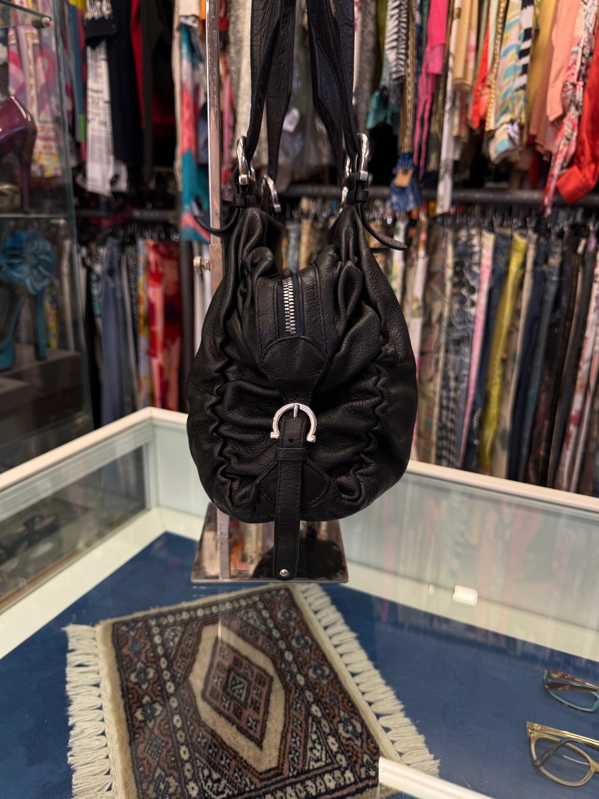 Borsa Salvatore Ferragamo a spalla 2000s
