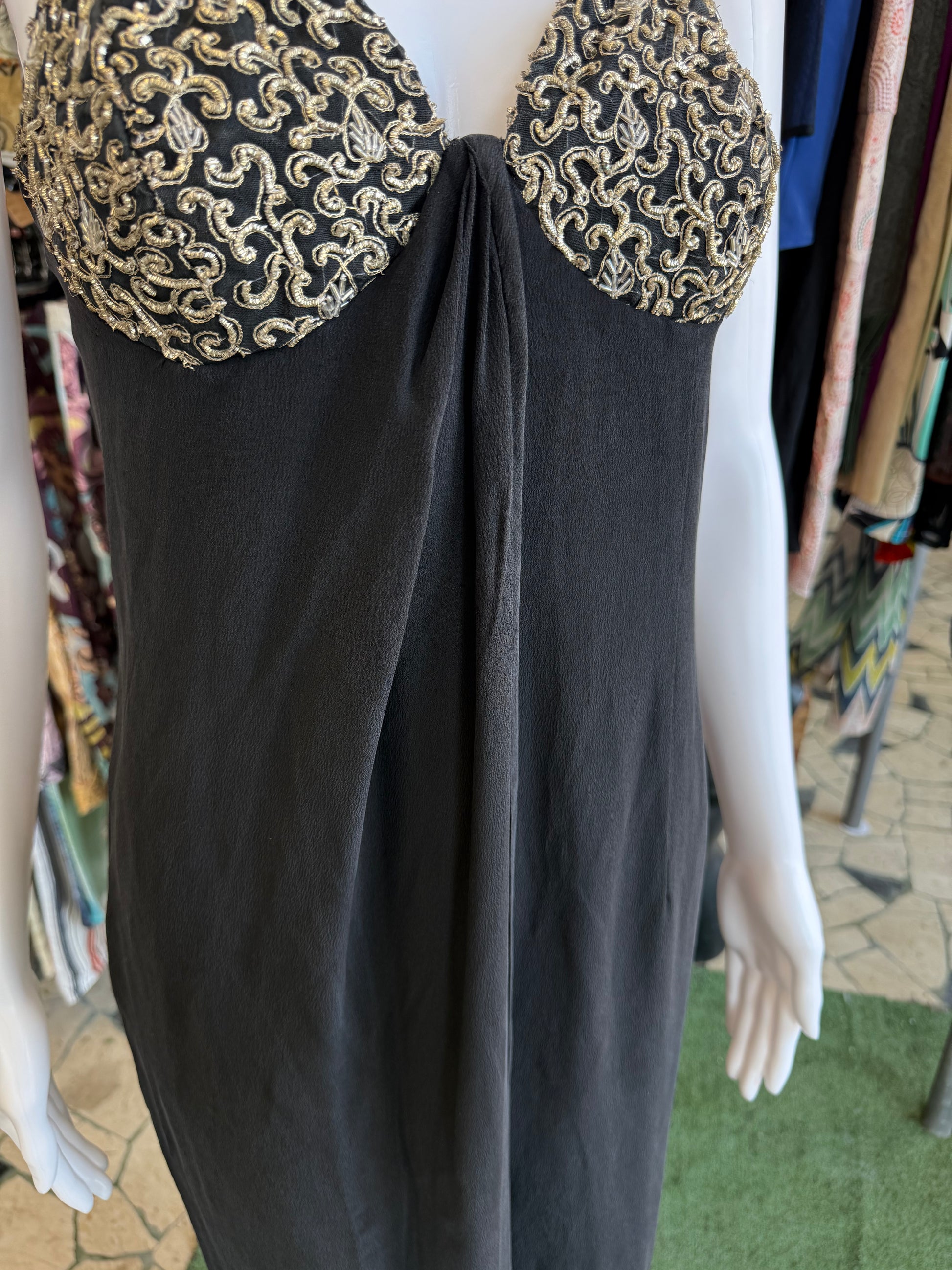Abito Gai Mattiolo Couture 90s ricami e cristalli
