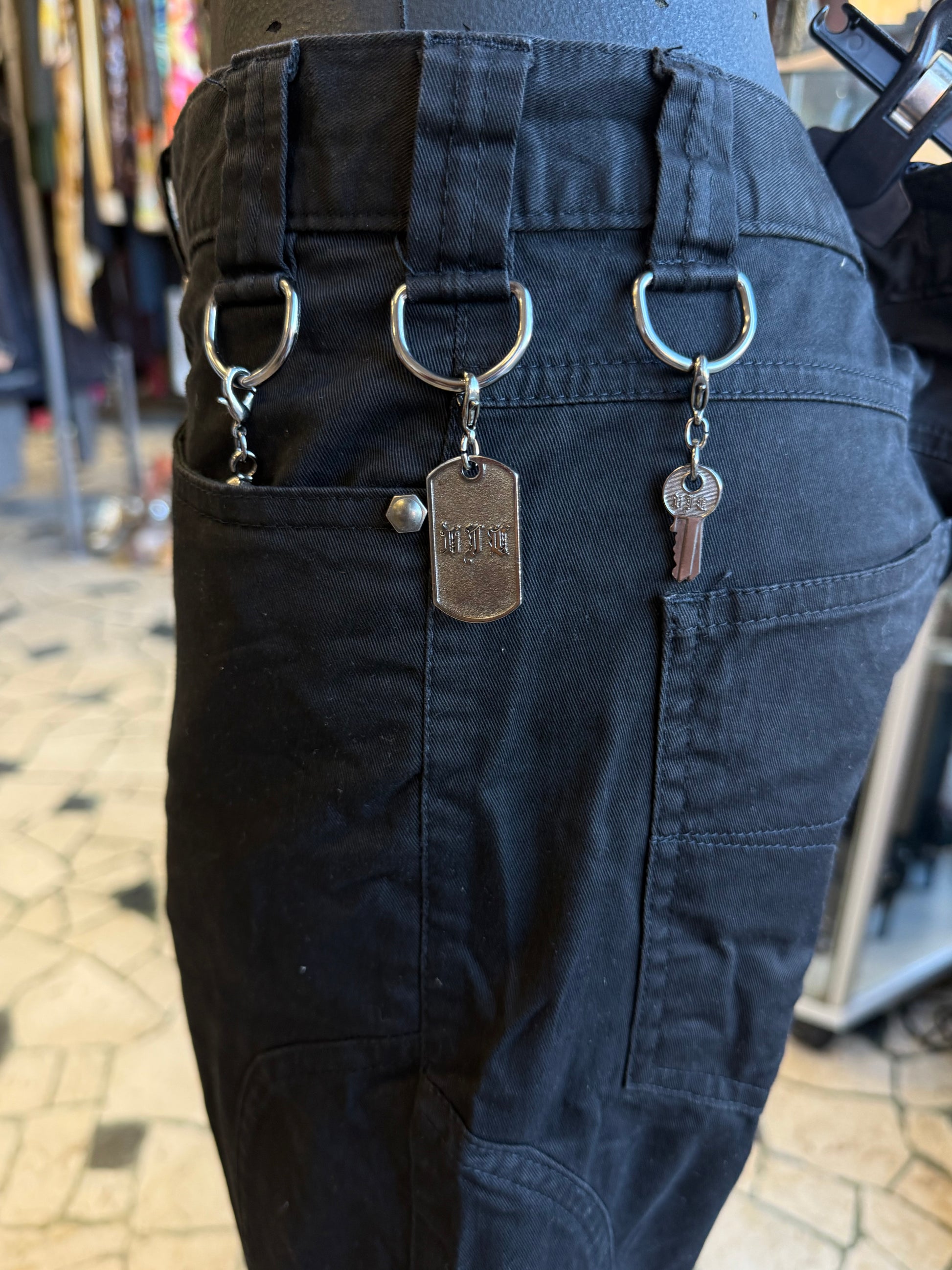 Pantalone Versace bondage gioiello anni 2000”