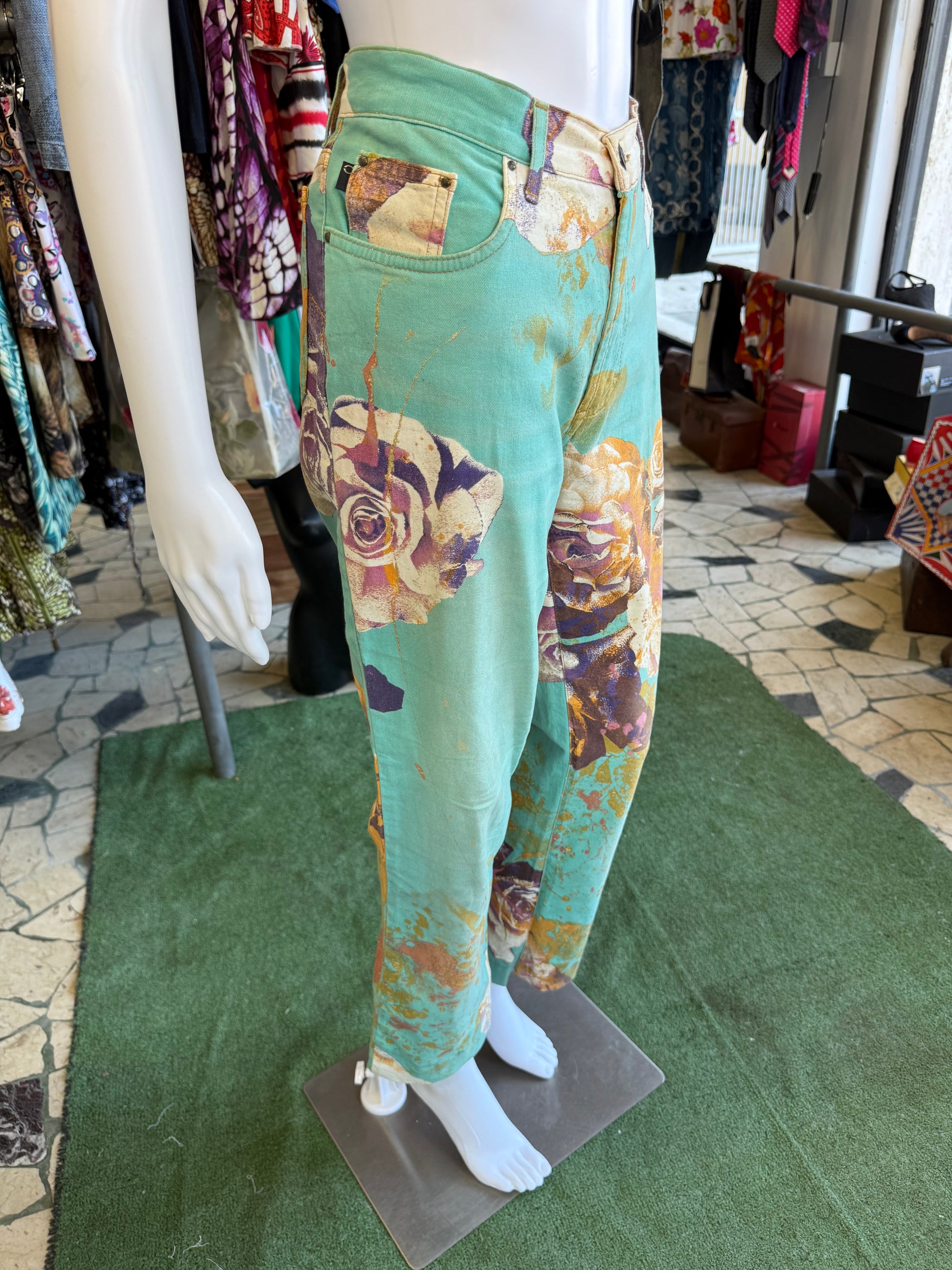 Jeans Roberto Cavalli rose e fiori su azzurro 00s