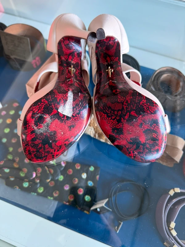 Sandalo Cesare Paciotti nuovo