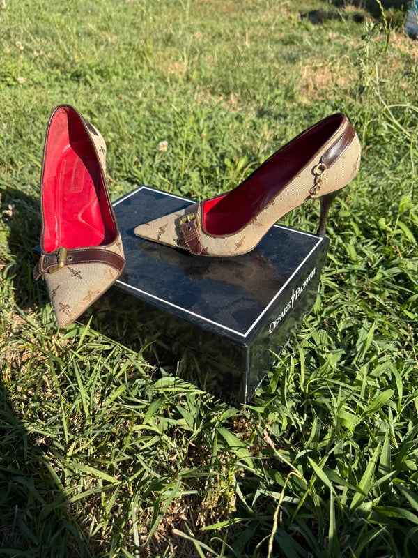 Tacchi Décolleté Cesare Paciotti 2000”