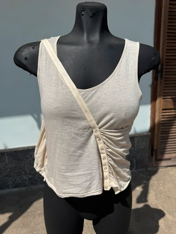 Top Fendi Jeans vintage 2000”