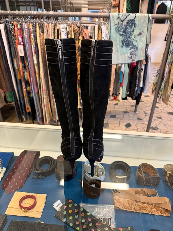 Stivali alti Cesare Paciotti 2000”