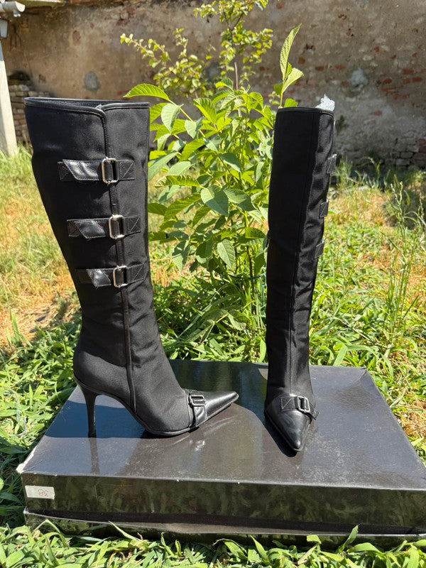 Stivali con tacco Casadei anni 2000”