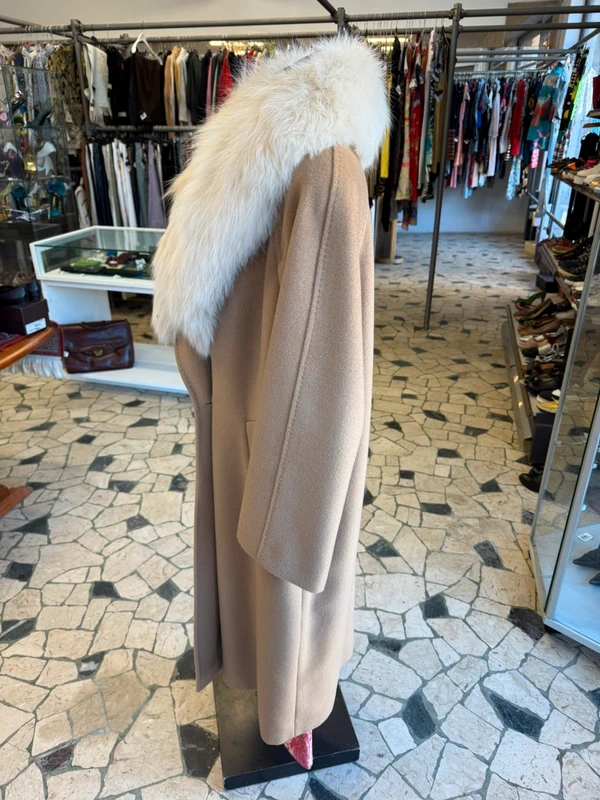 Cappotto lana e collo volpe Elena Mirò