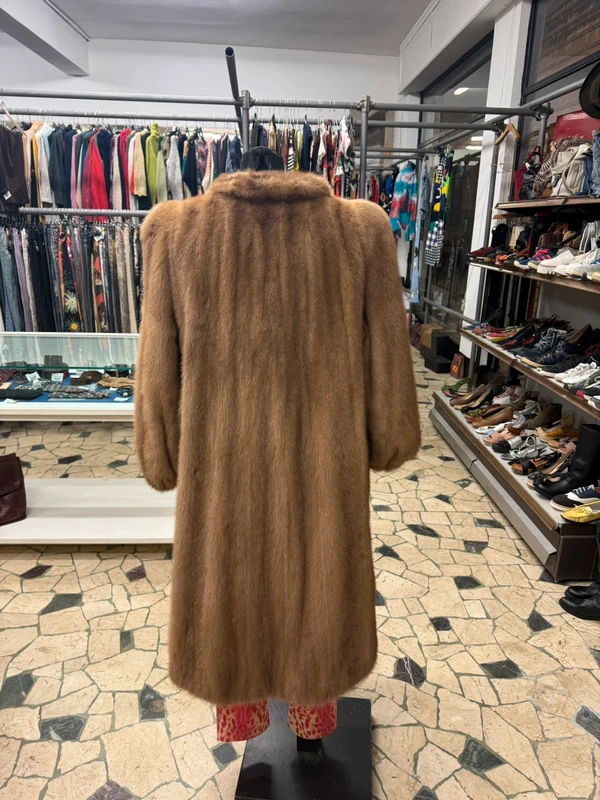 Pelliccia visone chiaro