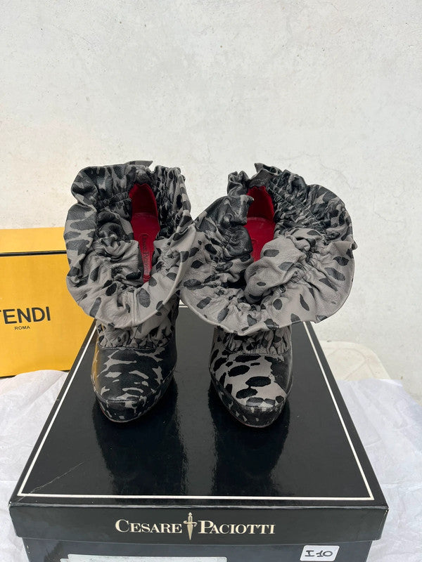 Décolleté stiletto Cesare Paciotti