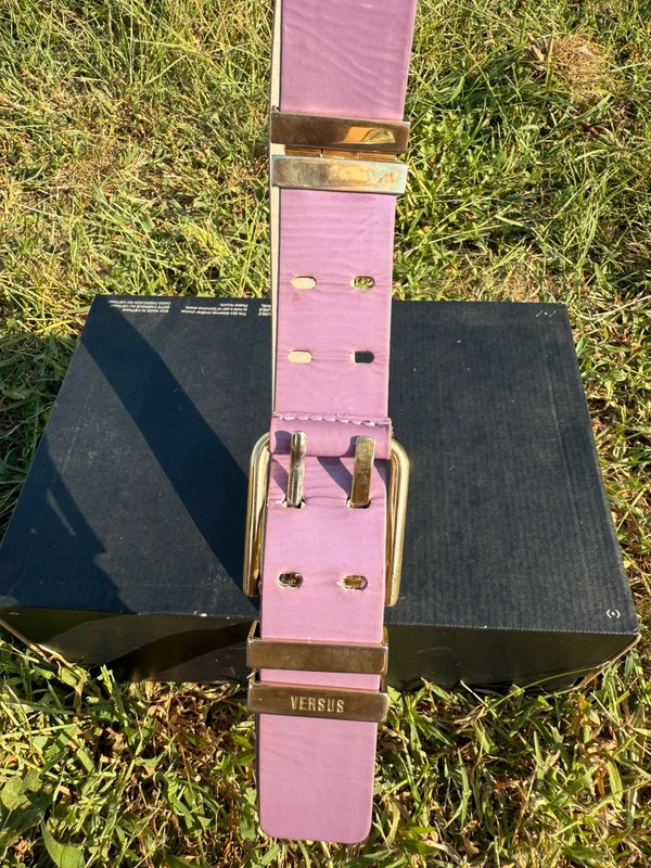 Cintura Versace Versus vernice , fibbia doppia