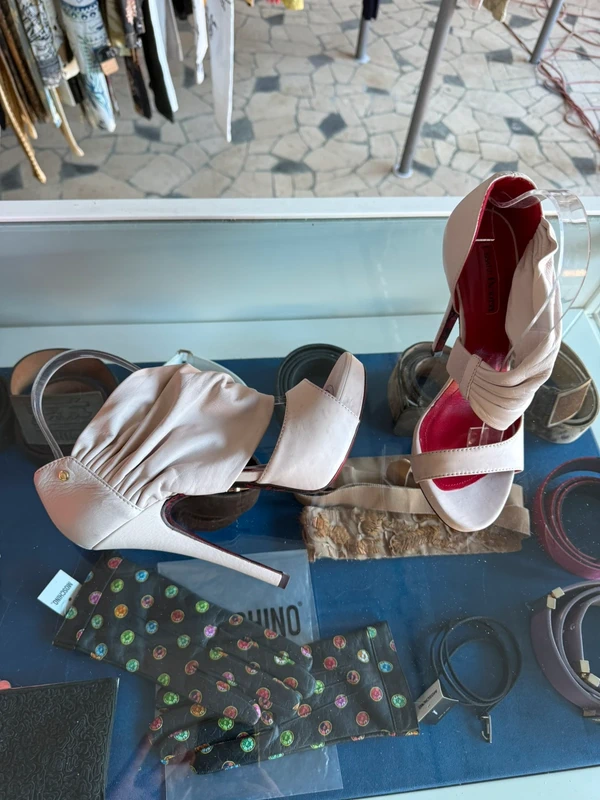 Sandalo Cesare Paciotti nuovo