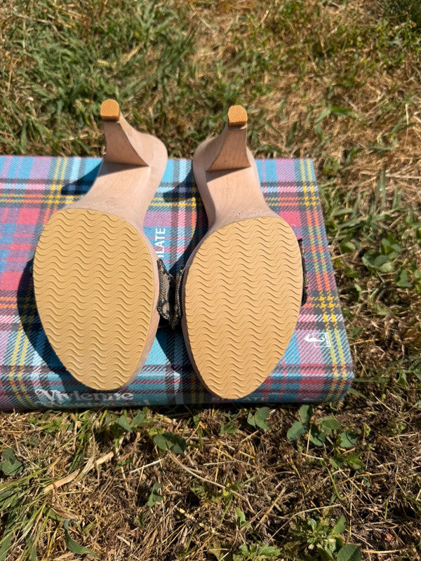 Zoccoli Gucci in legno 2000"