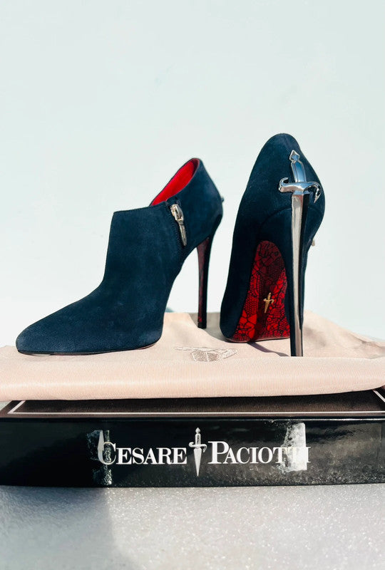 Stiletto Cesare Paciotti Dagger Heels