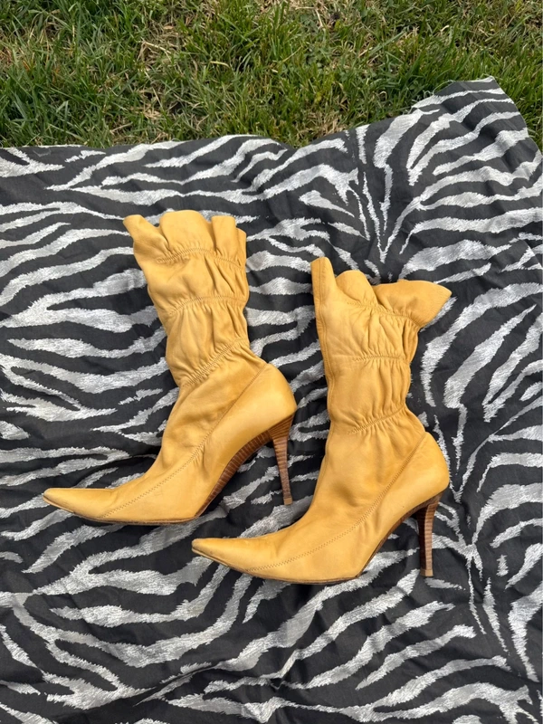 Stivali donna pelle nappa elasticizzata Pollini