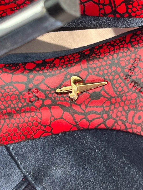 Stiletto Cesare Paciotti Dagger Heels