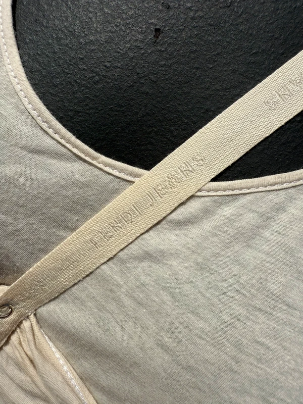 Top Fendi Jeans vintage 2000”