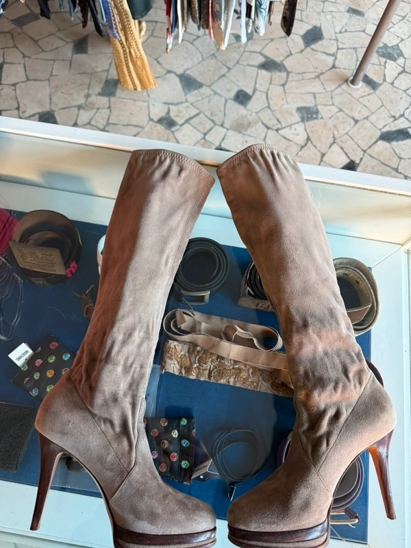 Stivali Casadei tacco alto e plateau