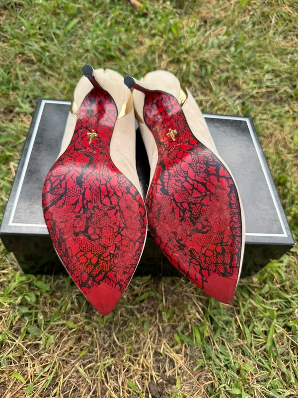 Décolleté/ tacchi alti Cesare Paciotti Dagger Heels Lady Blade