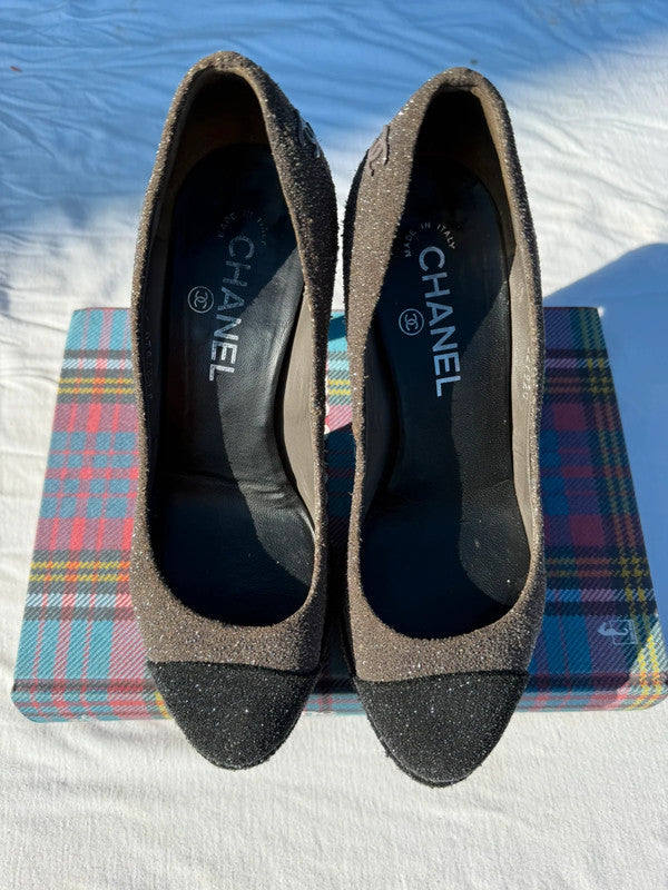 Tacchi Chanel