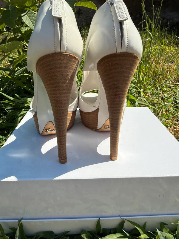 Tacchi Gucci SS2010