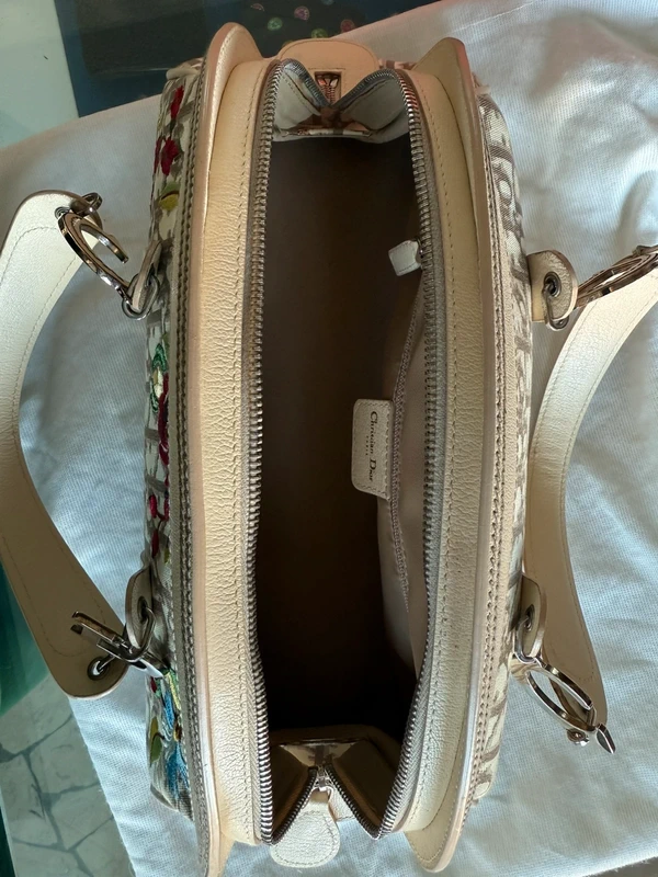 Borsa Christian Dior SS2005 in tela oblique ricamata floreale