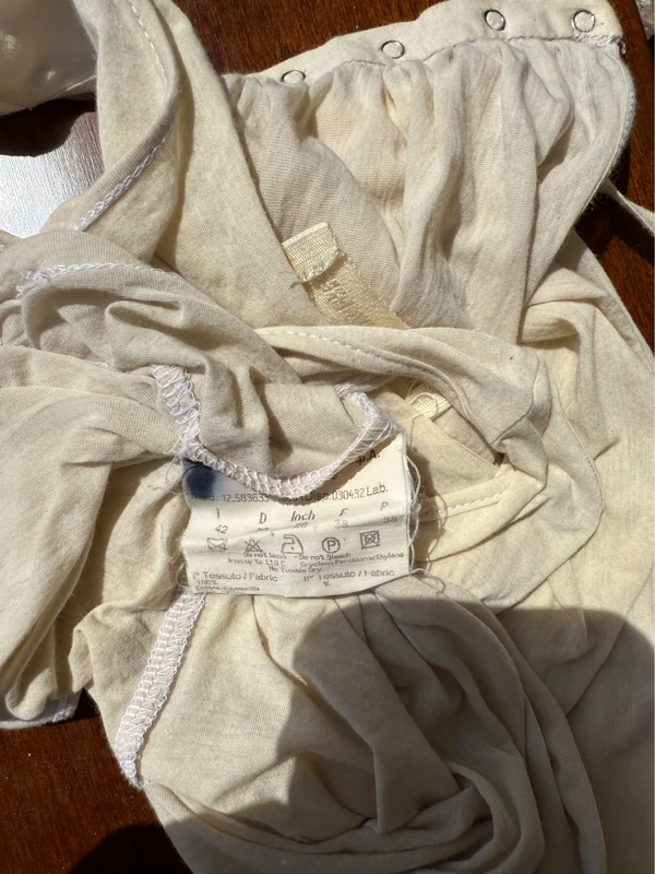 Top Fendi Jeans vintage 2000”