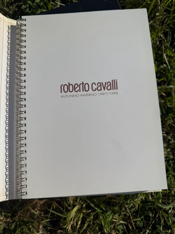 Lookbook fotogragico Roberto Cavalli FW1997