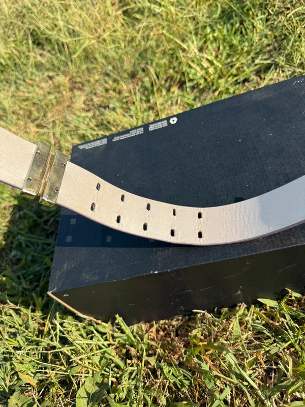 Cintura Versace Versus vernice , fibbia doppia