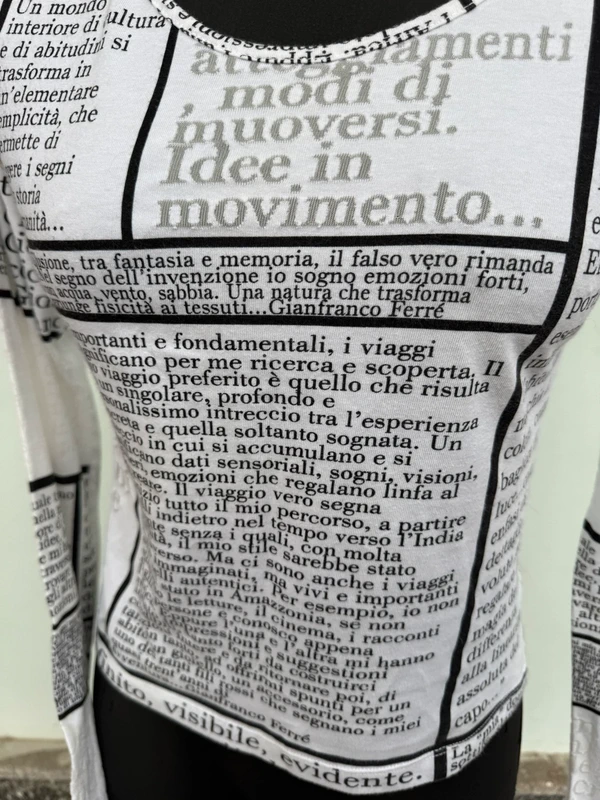 Top manica lunga Gianfranco Ferrè stampa giornale gazzetta